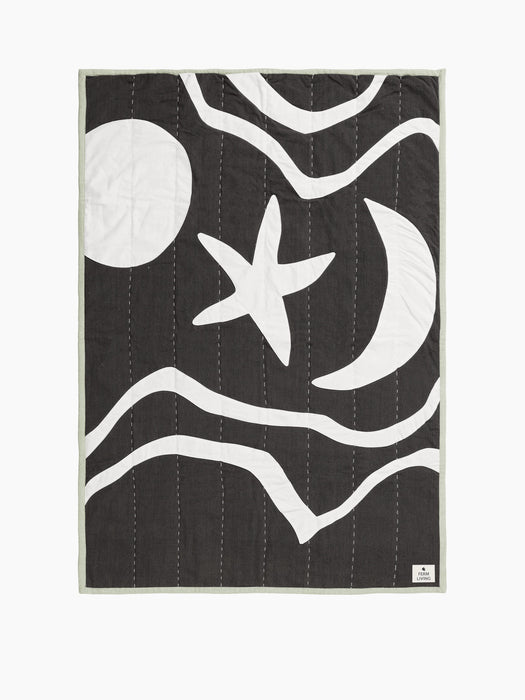 Kove Applique Quilted Blanket