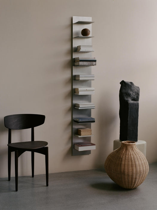 Lager Wall Shelf - Tall