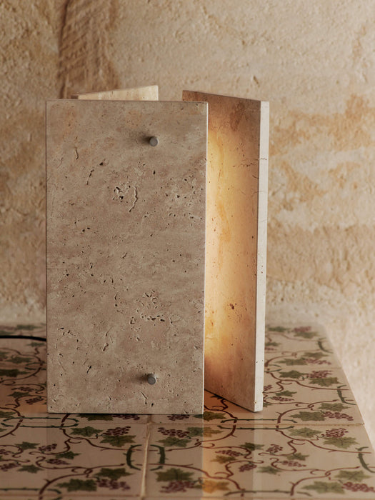 Oeste Table Lamp