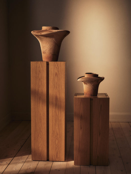 Parcel Pedestal