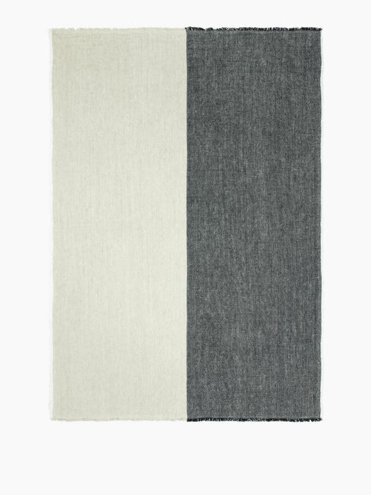 Pila Linen Throw