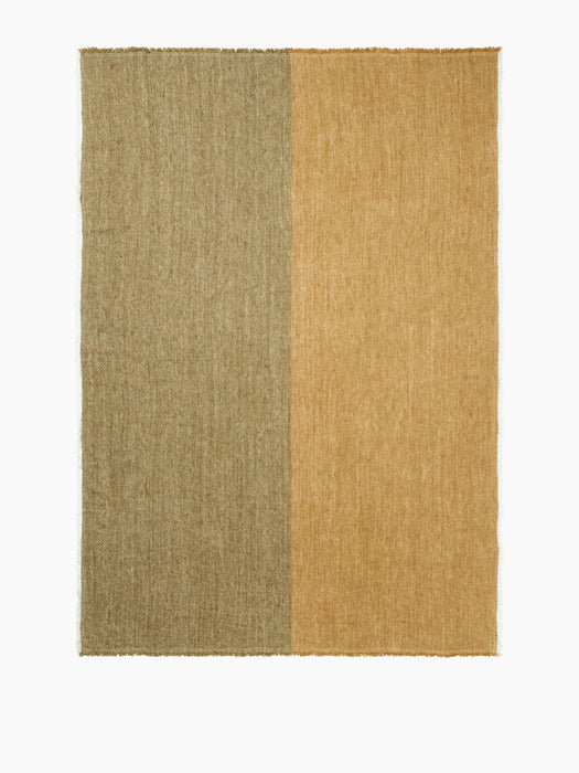 Pila Linen Throw