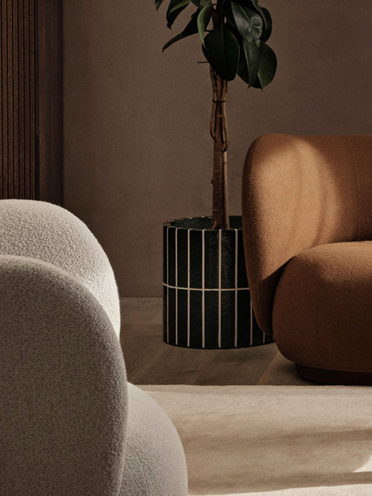 Pillar Plant Pot