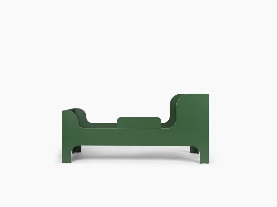 Sill Junior Bed