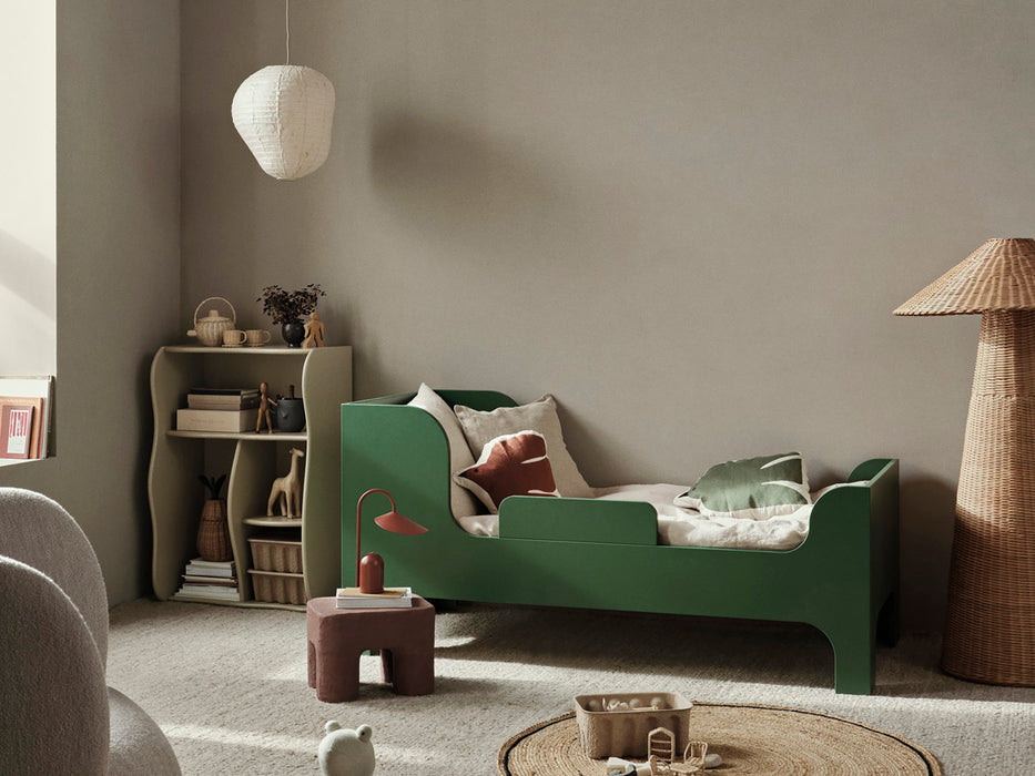 Sill Junior Bed