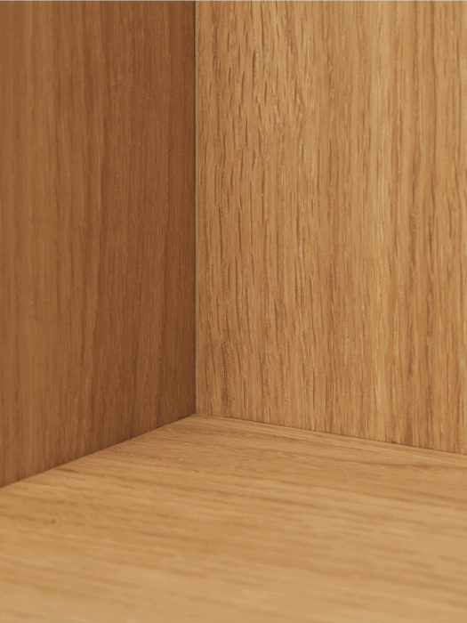 Stagger Shelf - Square