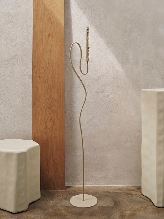 Valse Floor Candle Holder