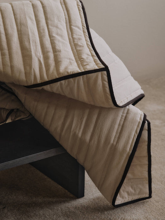 Vari Quilted Bedspread - Double