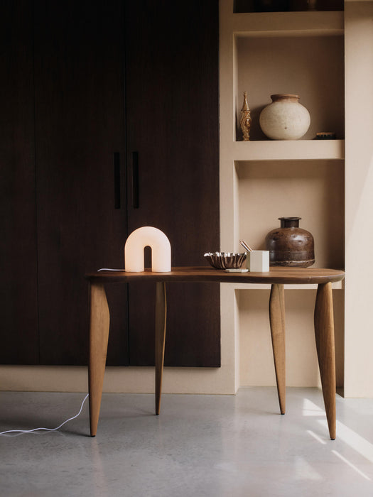Vuelta Table Lamp