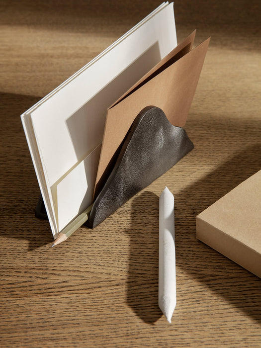 Yama Holder