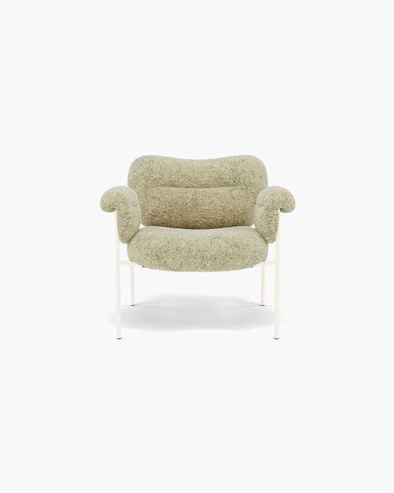 Bollo Lounge Chair — Sheepskin Mohawi_RAL1013