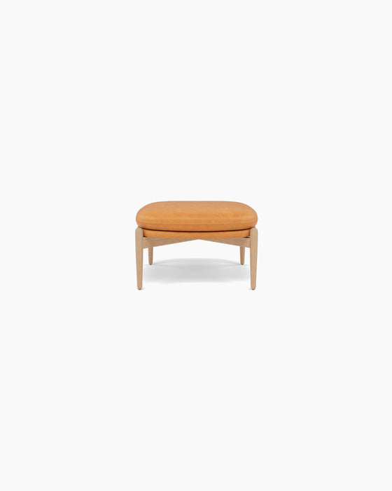 Embrace Ottoman — Vintage Cognac_Lacquered oak