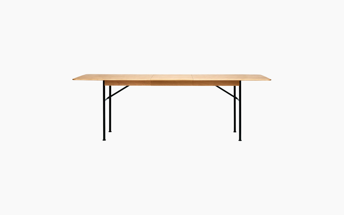 Supper Table — w. 1x50 Extension Leaf, Lacquered oak_9005