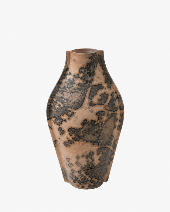 T.H — Rust — Luvaton [derived color-reference image]