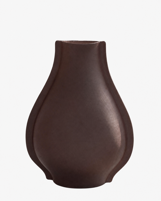 T.O — Umber — Luvaton [derived color-reference image]