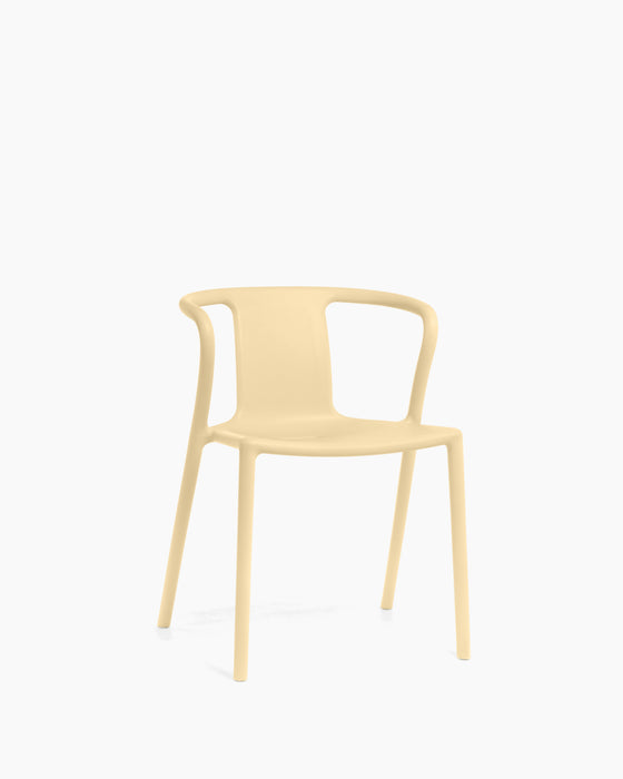 Air-Armchair air cream - studio