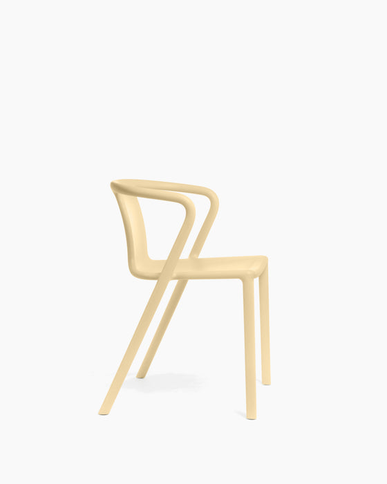 Air-Armchair air cream - studio