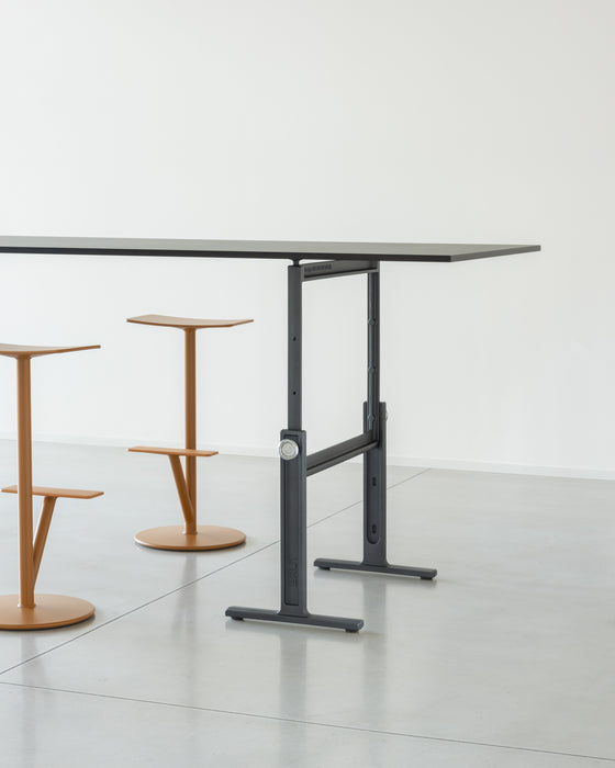 Brut brut trestles anthracite black - ambient
