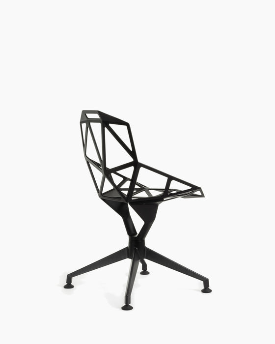 Chair_One_4Star one 4star black - studio