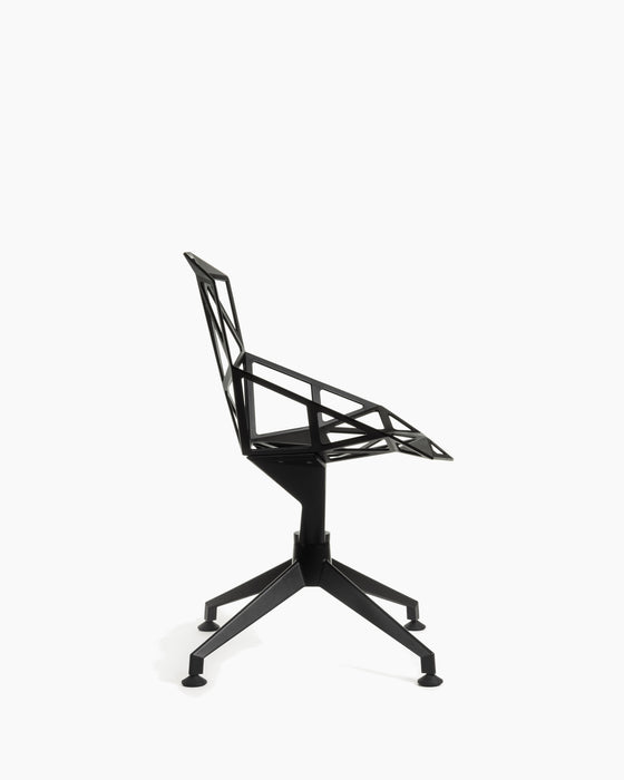 Chair_One_4Star one 4star black - studio