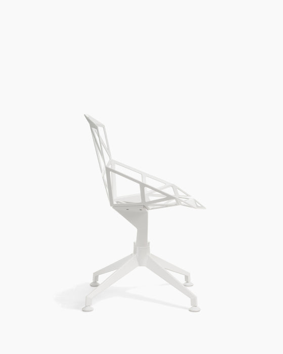 Chair_One_4Star one 4star white - studio