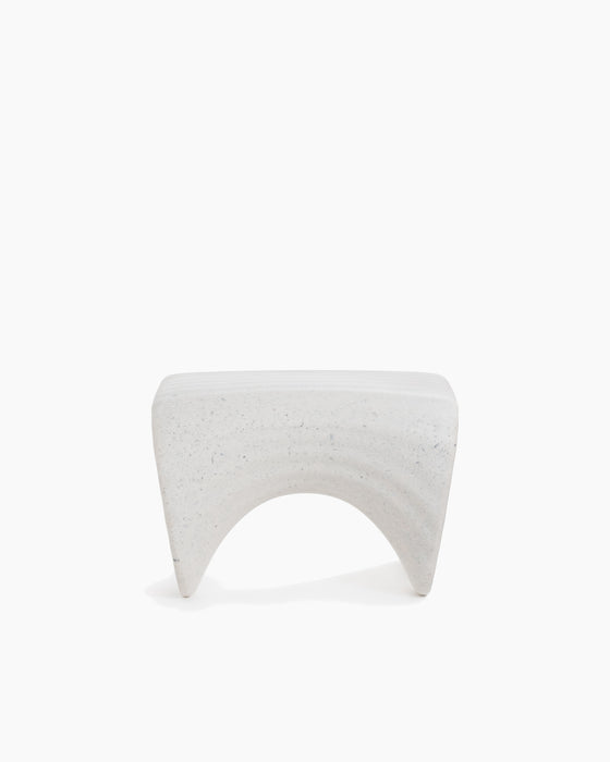 In-Side white - studio