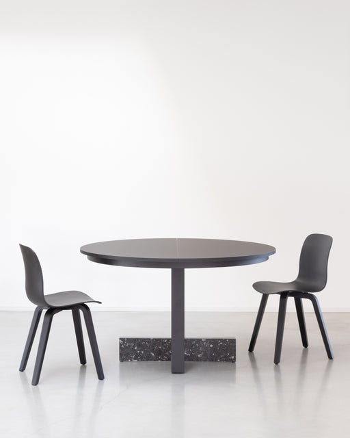 Pied-à-terre pied terre black portoro - ambient