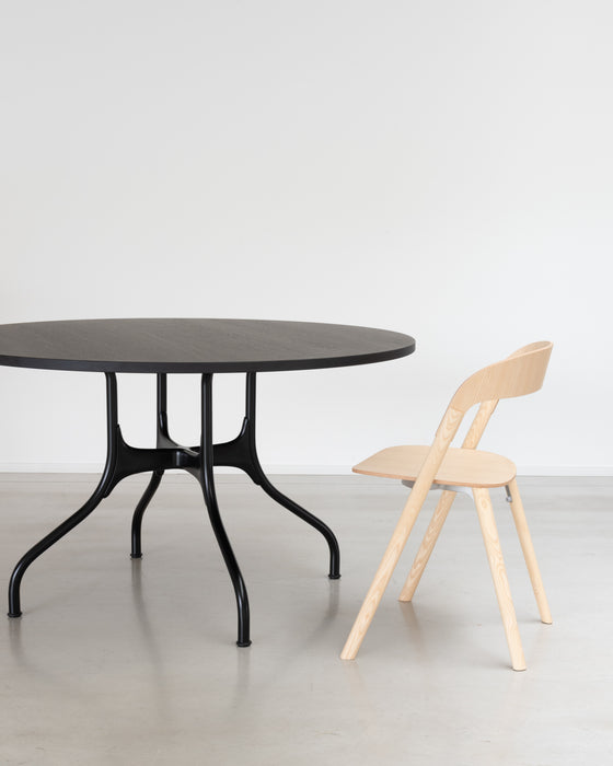 Pila pila natural mila black dark oak - ambient