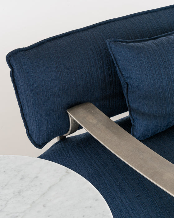 Riace riace white bronze kvadrat alle officina galva marble - ambient
