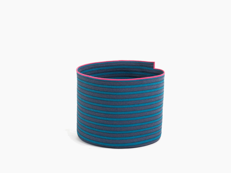South south basket blue light - studio