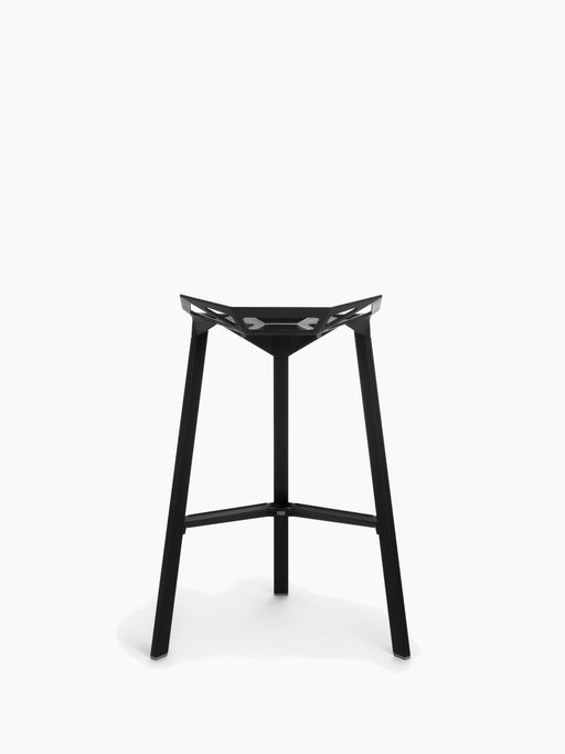 Stool_One one black - studio