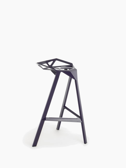 Stool_One one purple - studio