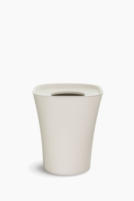 Trash trash waste bin white - studio