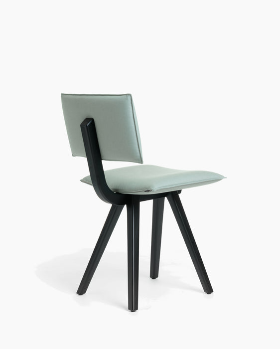 Trave trave black ash kvadrat reflect - studio