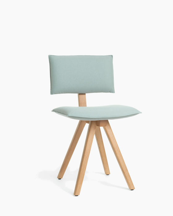 Trave trave oak tinted ash kvadrat reflect - studio