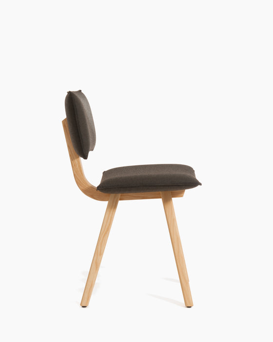 Trave trave oak tinted ash kvadrat reflect - studio
