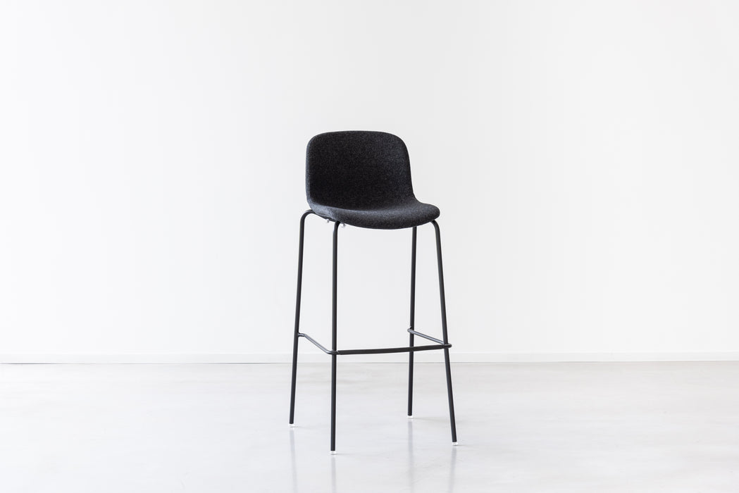 Troy 4legs black kvadrat divina melange dark grey - ambient