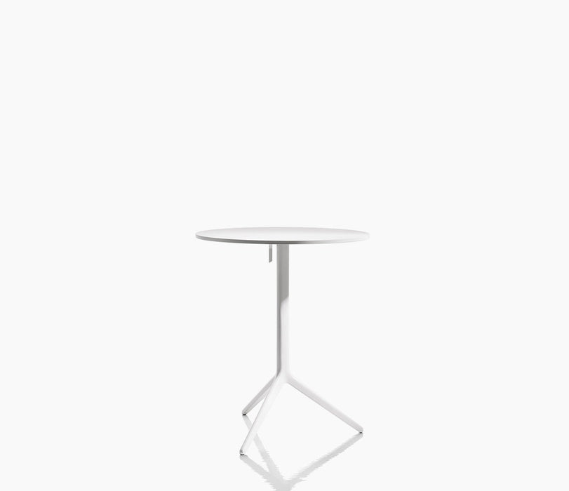 central central framaspace white - studio