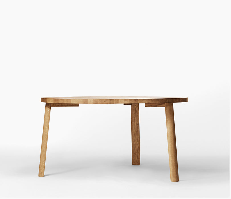 Ease Dining Table